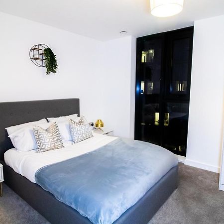 Beautiful Place - 2 Bedroom Apartment On Broad Street Birmingam Exterior foto