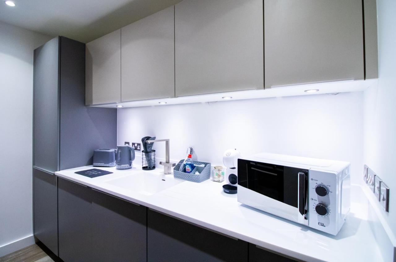 Beautiful Place - 2 Bedroom Apartment On Broad Street Birmingam Exterior foto